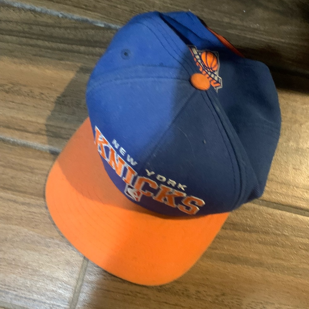 Vintage knicks hat